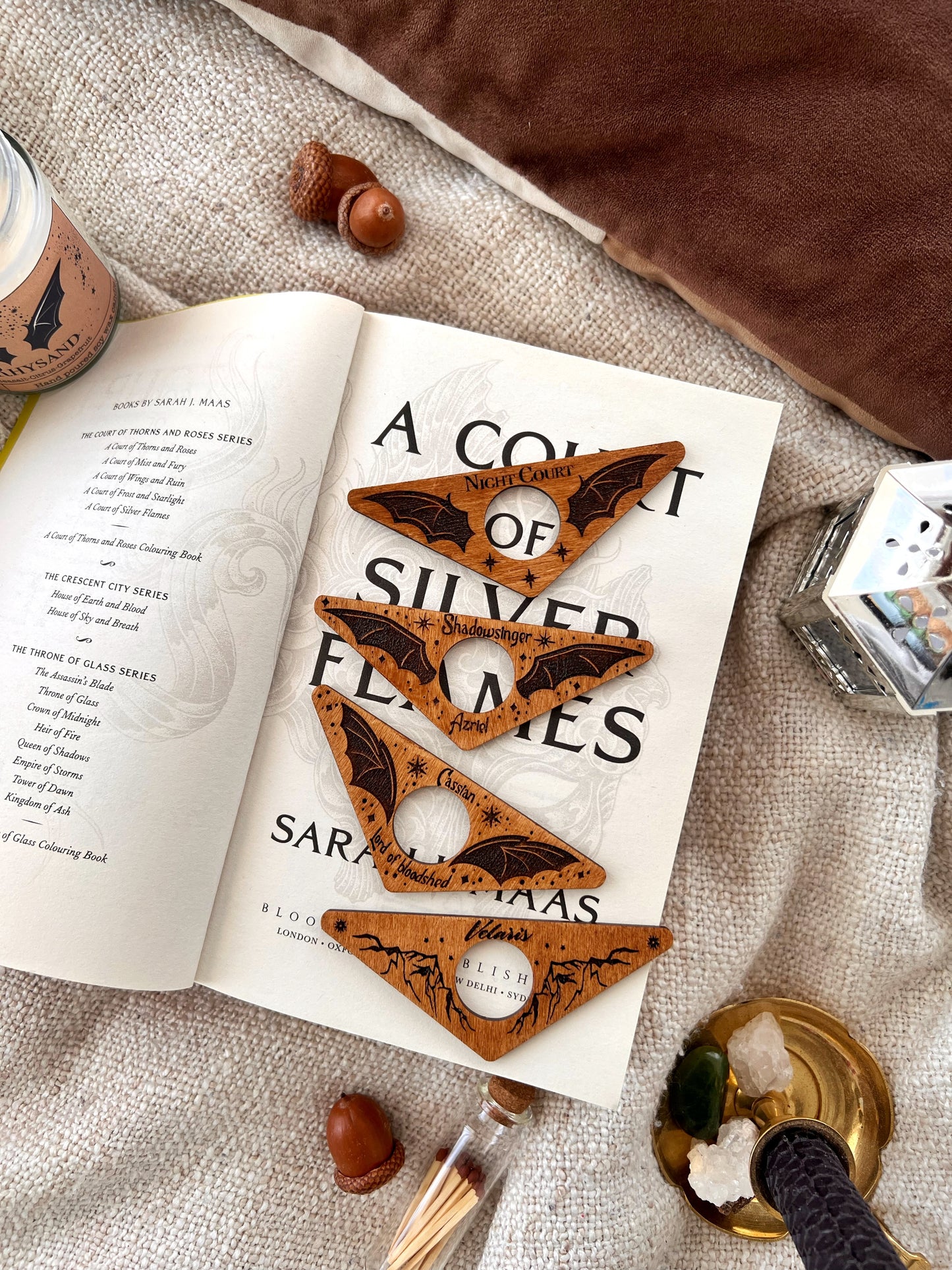 Bookish Book Thumbs