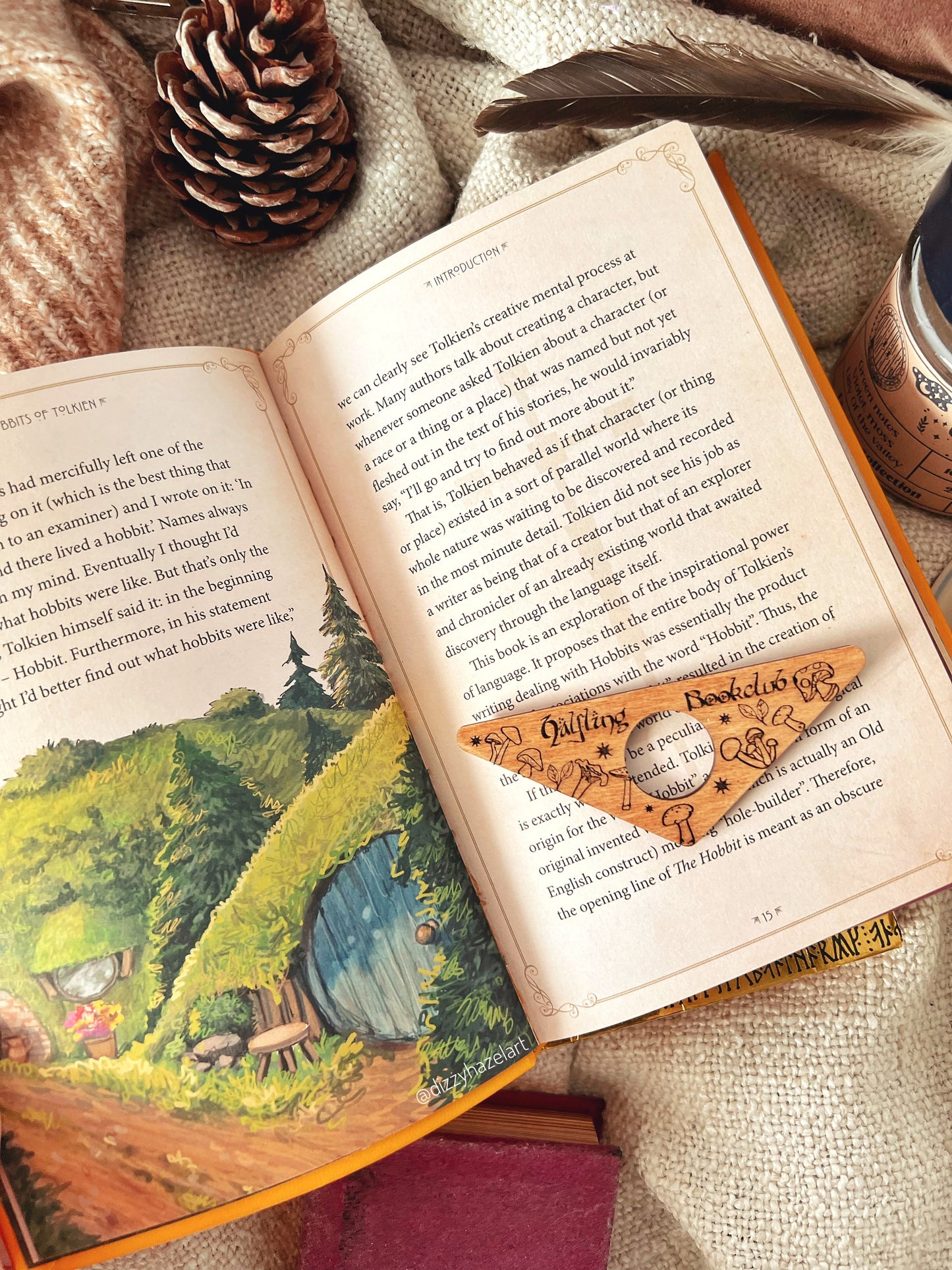 Bookish Book Thumb (hobbit book club)