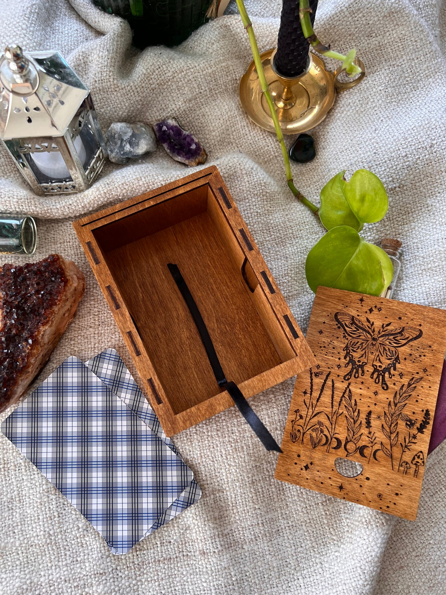 Wooden tarot box with build in card stand