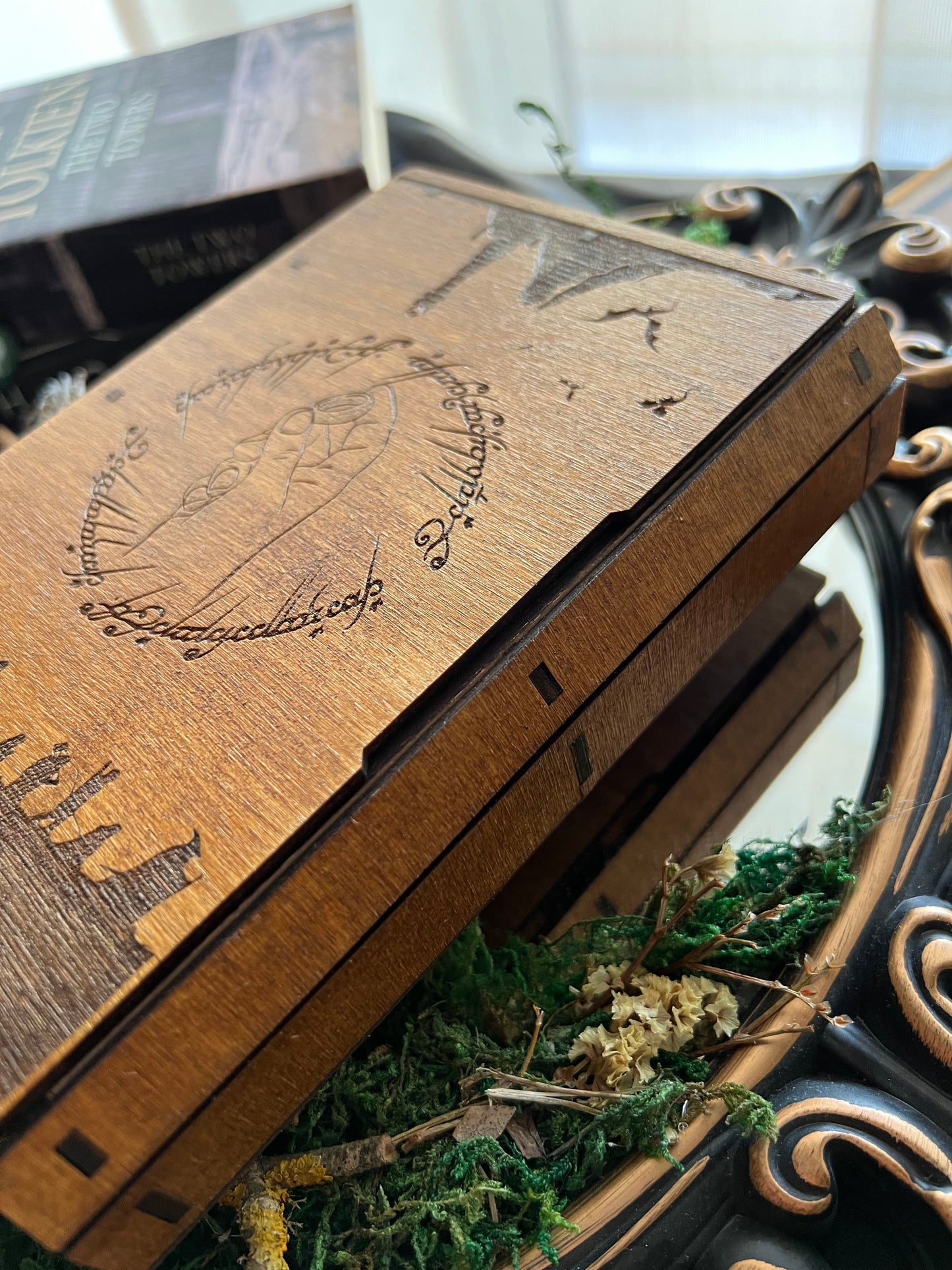 Wooden Book Box (Lord of the Rings)