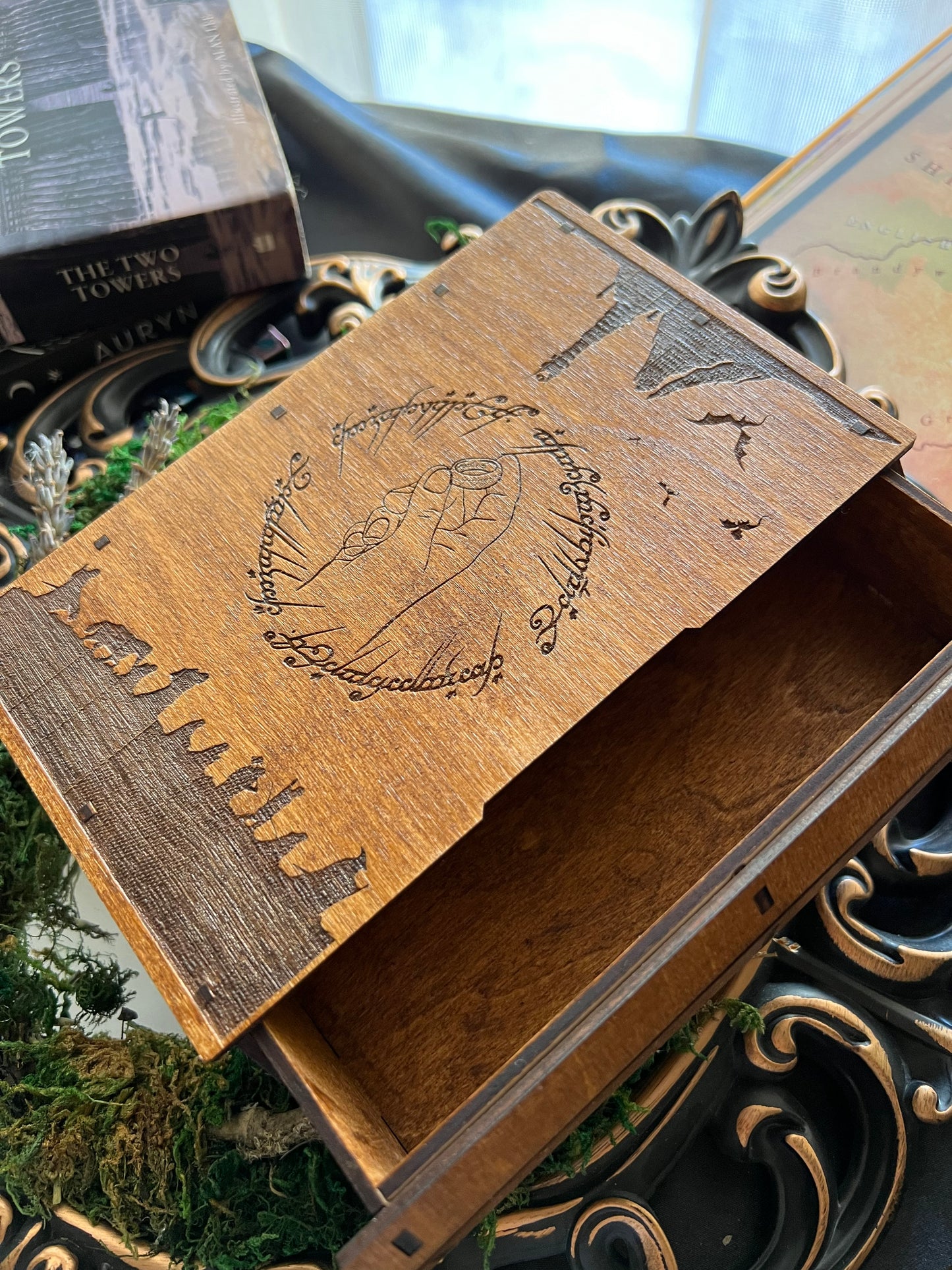 Wooden Book Box (Lord of the Rings)