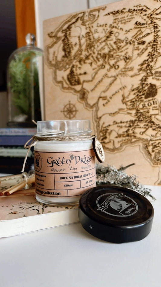 Green Dragon Tavern (lord of the rings) Soy Wax Candle