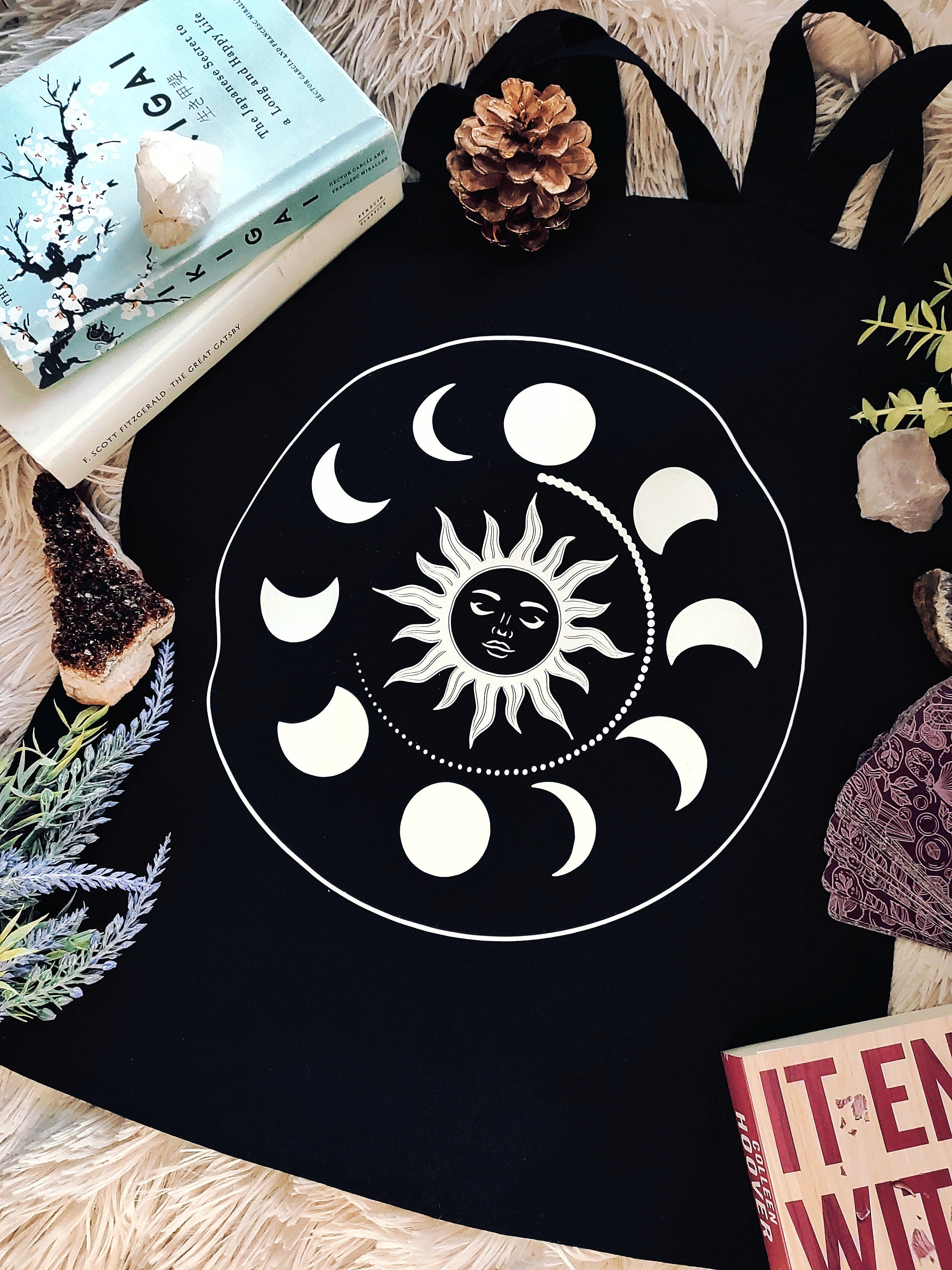 We'Moon 2024 Organic Cotton Tote Bags