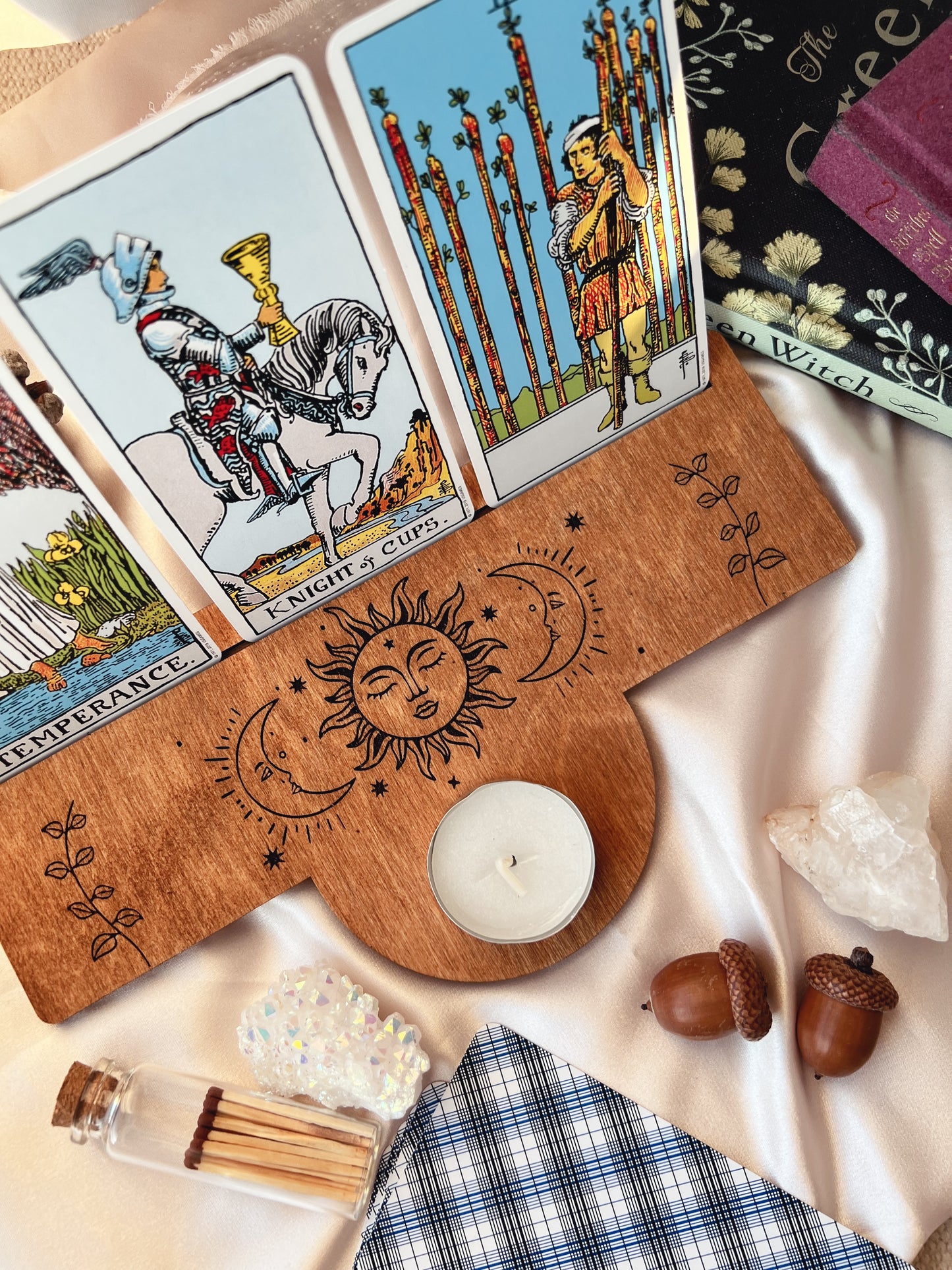 Handmade Wooden Tarot card holder (3 cards)