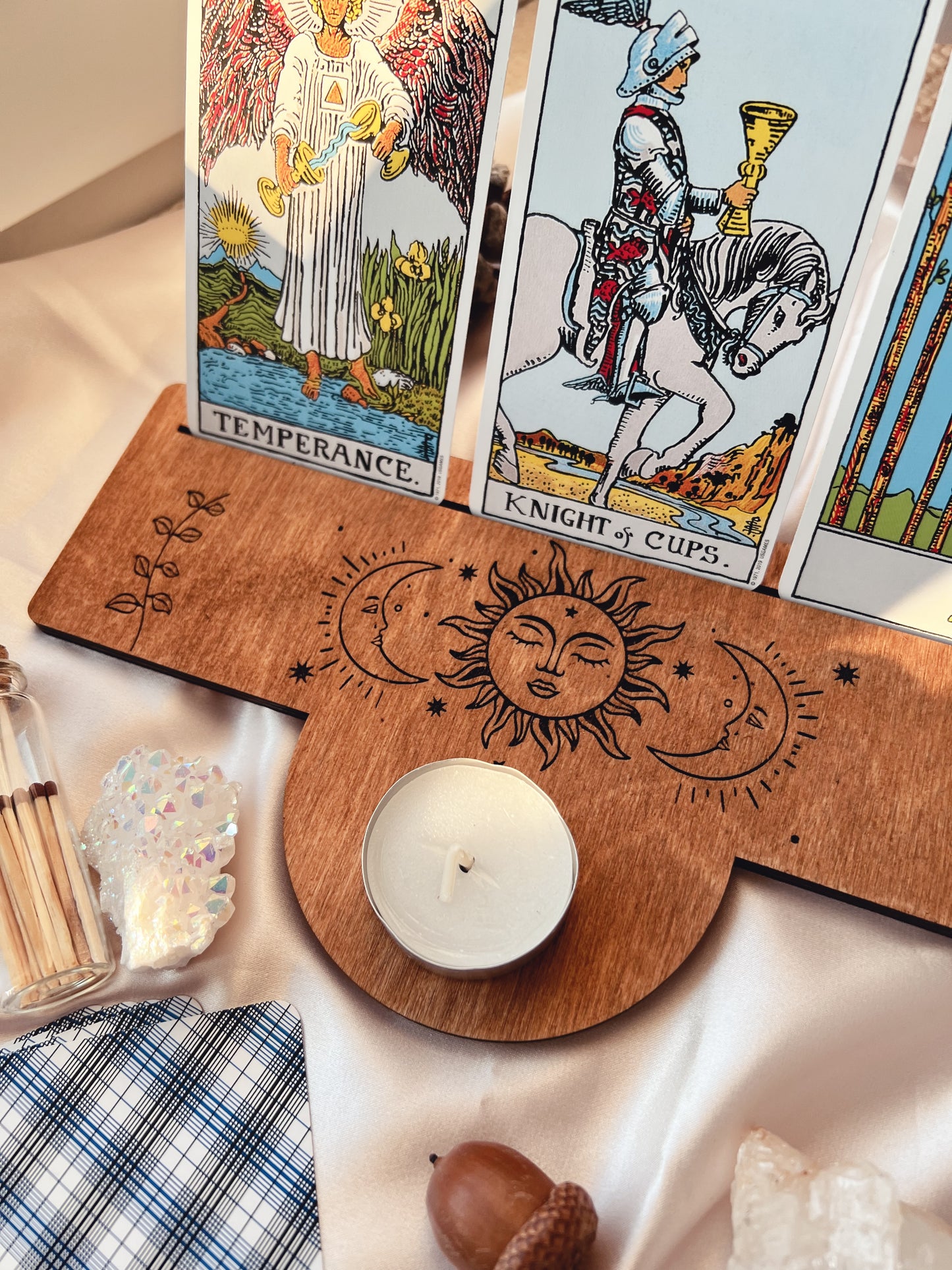 Handmade Wooden Tarot card holder (3 cards)